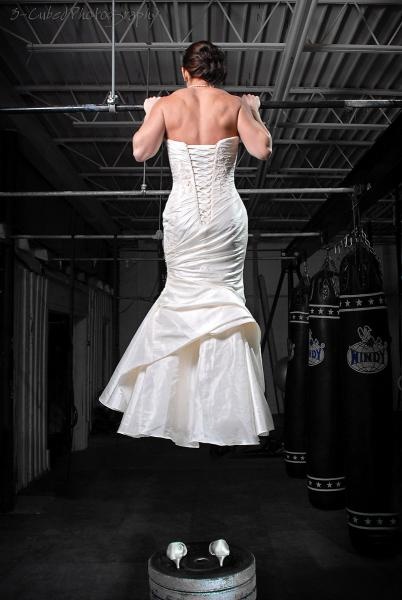 4 Backless Wedding Dress Workout Moves You Can Do at Home