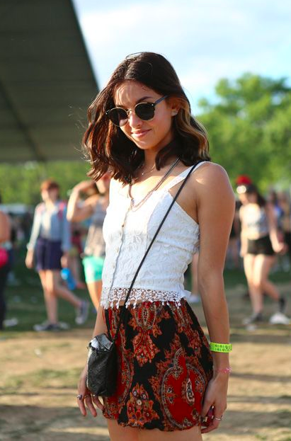 How to Dress for a Music Festival