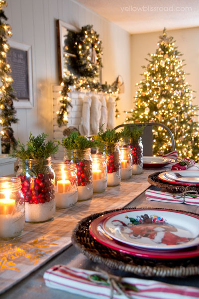 25 Inspiring Holiday Tablescapes