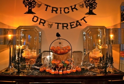 Tips for Throwing a Halloween Party