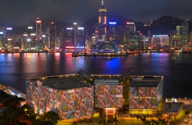 Hong-Kong Harbor Transformed by American Artist. Richard Prince