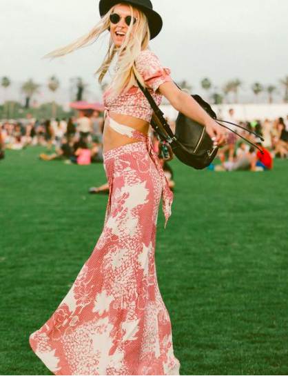 How to Dress for a Music Festival