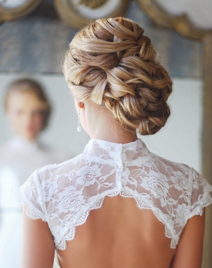 11 Beautiful Bridal Hairstyles